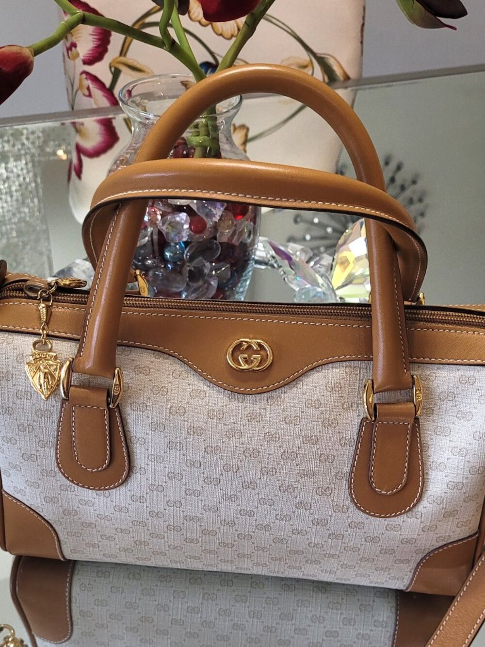 Gucci~Very Rare~White Micro GG 70's~Hard to Find Bag~With Crossbody/Should Strap